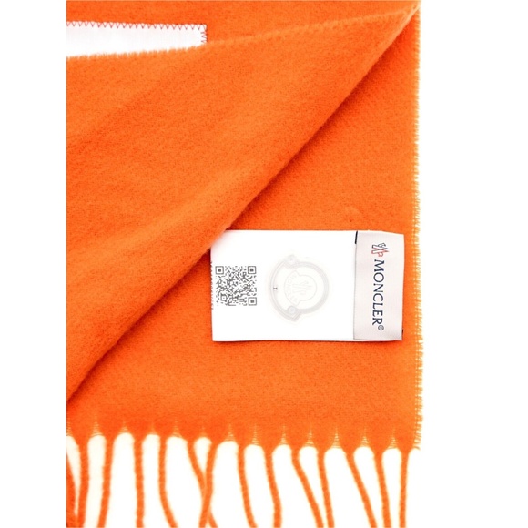 Moncler Logo Scarf 100% Wool Orange New - Picture 4 of 4
